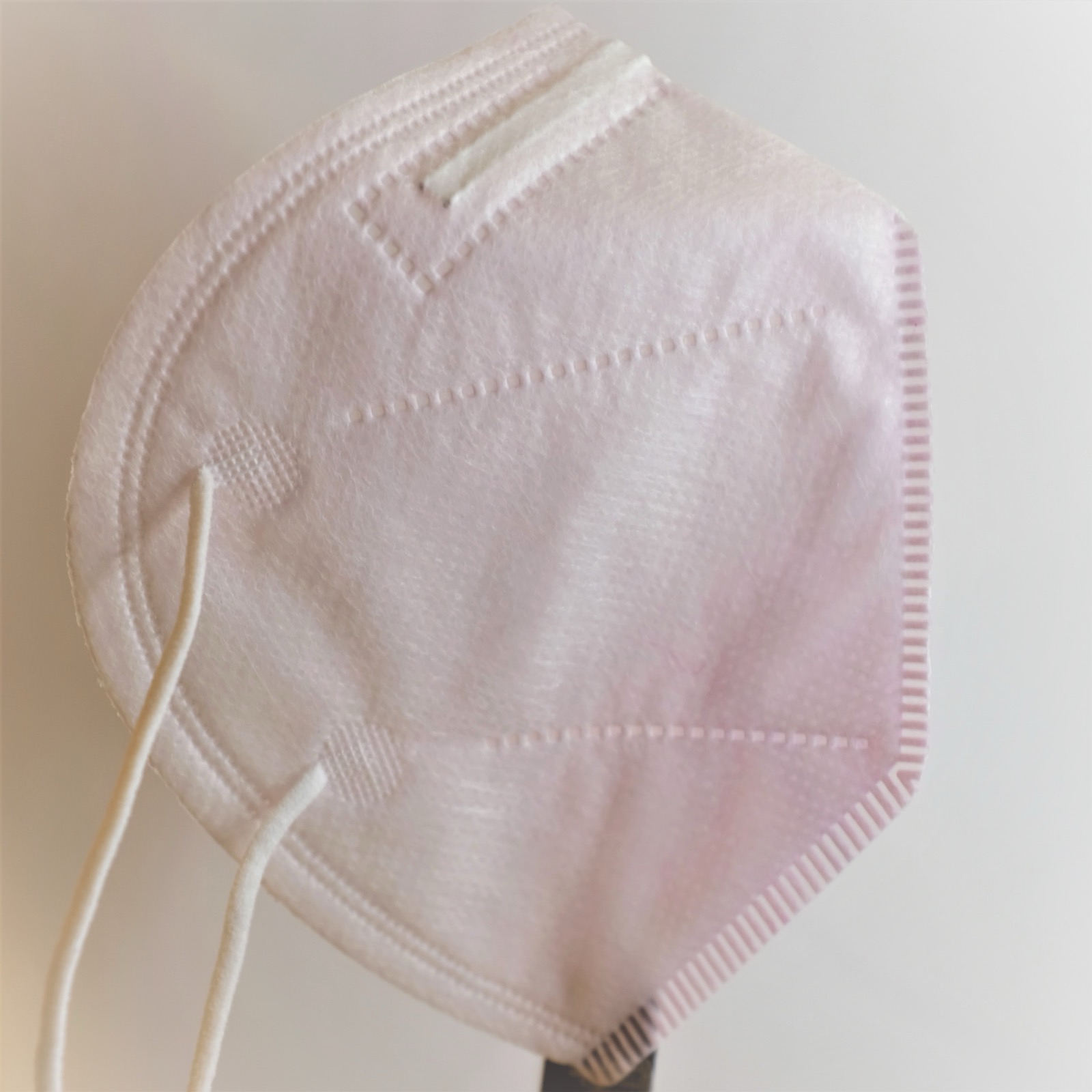 Aclara mask product photography